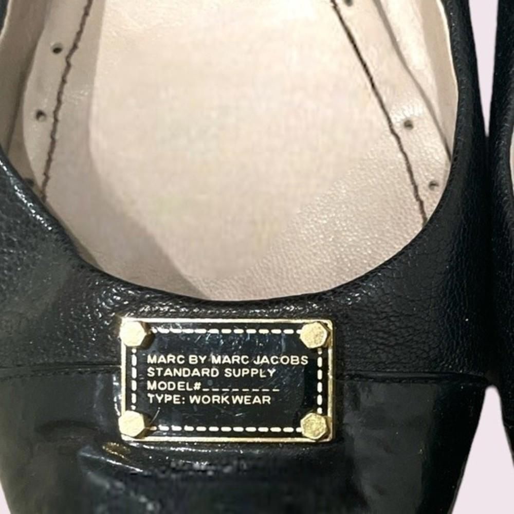 Marc by Marc Jacobs Black Flats SZ 37/7 GUC - Picture 4 of 5
